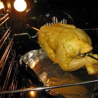 Курица на вертеле в духовке