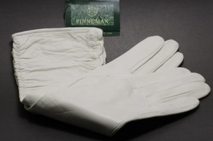 Как почистить белые кожаные перчатки в домашних условиях?