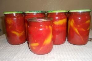 Болгарский перец, консервированный в томатной заливке
