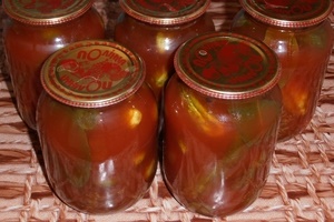 Консервированные огурцы в томатном соке