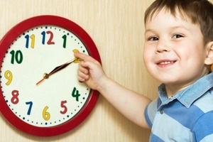 Как научить ребенка определять время по часам?