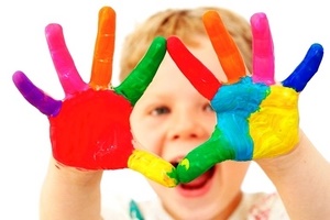 Как научить ребенка различать цвета в 4 года?