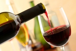 Как выбрать красное полусладкое вино?