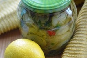 Кабачки в лимонном масле