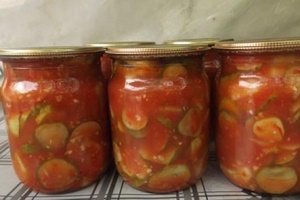 Огуречные кружочки в томатном соусе на зиму