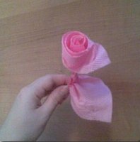 Как сделать розу из салфетки своими руками?
