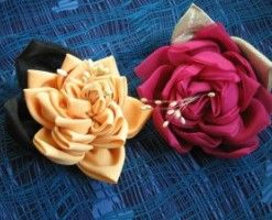 Как сделать розу из ткани своими руками?
