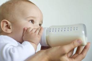 Когда можно давать ребенку козье молоко?