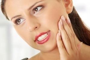 Болит челюсть при открытии рта