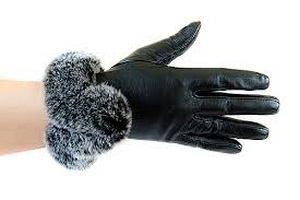 Как растянуть кожаные перчатки в домашних условиях?