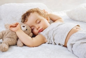 Сколько должен спать ребенок в 2 года?