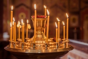 Примета "погасла свеча в церкви"